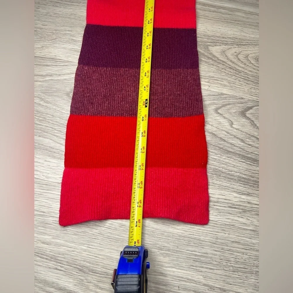 Old Navy vibrant scarf
